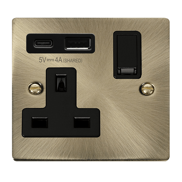 Click Deco Antique Brass 1 Gang 13A Single Switched Socket with Type A and C USB VPAB785BK
