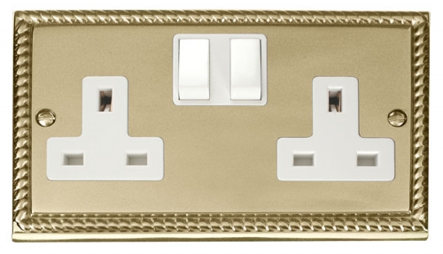 Click Deco Georgian Brass 13A Double Switched Socket GCBR036WH