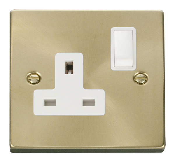 Click Deco Satin Brass 13A Single Switched Socket VPSB035WH