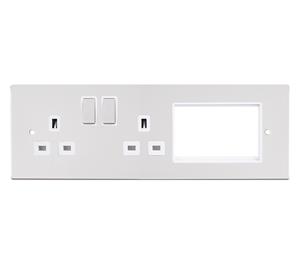 Click New Media 2 Gang Socket Outlet with 3 Apertures MP603PW