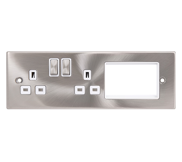 Click New Media 2 Gang Socket Outlet with 3 Apertures MP603SCWH