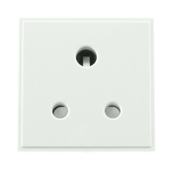 Click New Media MM038WH 5A Round Pin Socket Outlet White