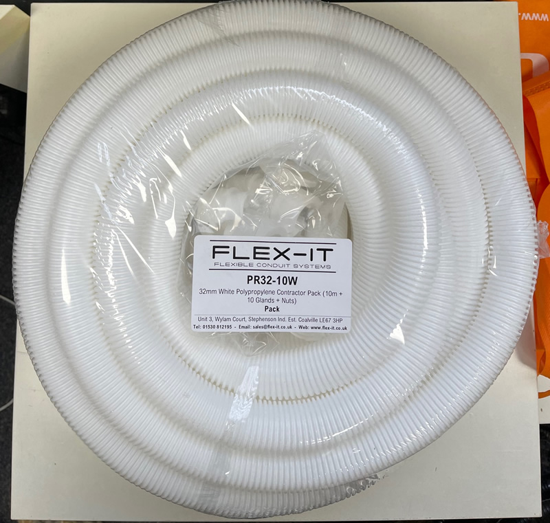 Flex-It 32mm White Polypropylene IP40 Flexible Contractor Pack